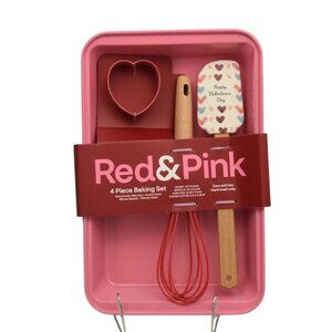 4-Piece Baking Set Nonstick Baking Tray Pan Spatula Whisk Heart Cookie Cutter